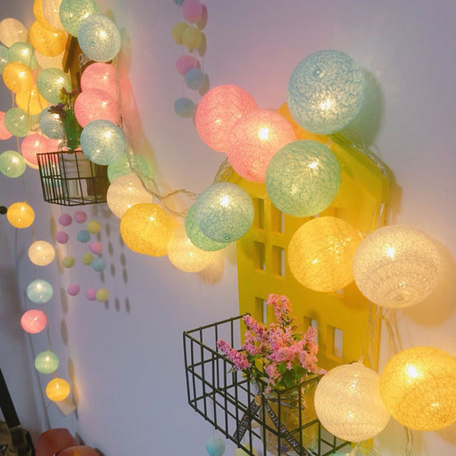 LEDS Cotton Ball Garlands Fairy Lights String Garden Lights Street Garlands New Year Gifts