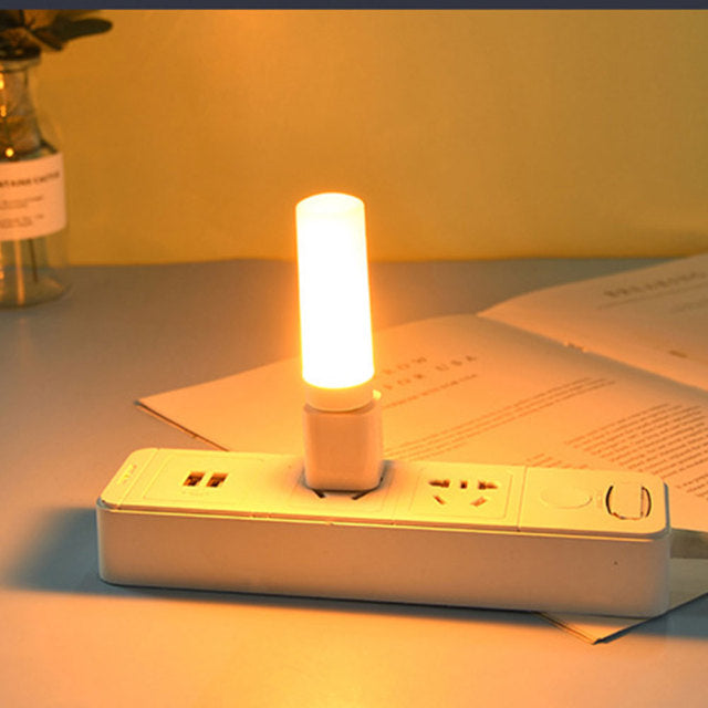 USB Plug Lamp Computer Mobile Power Charging USB Reading Light